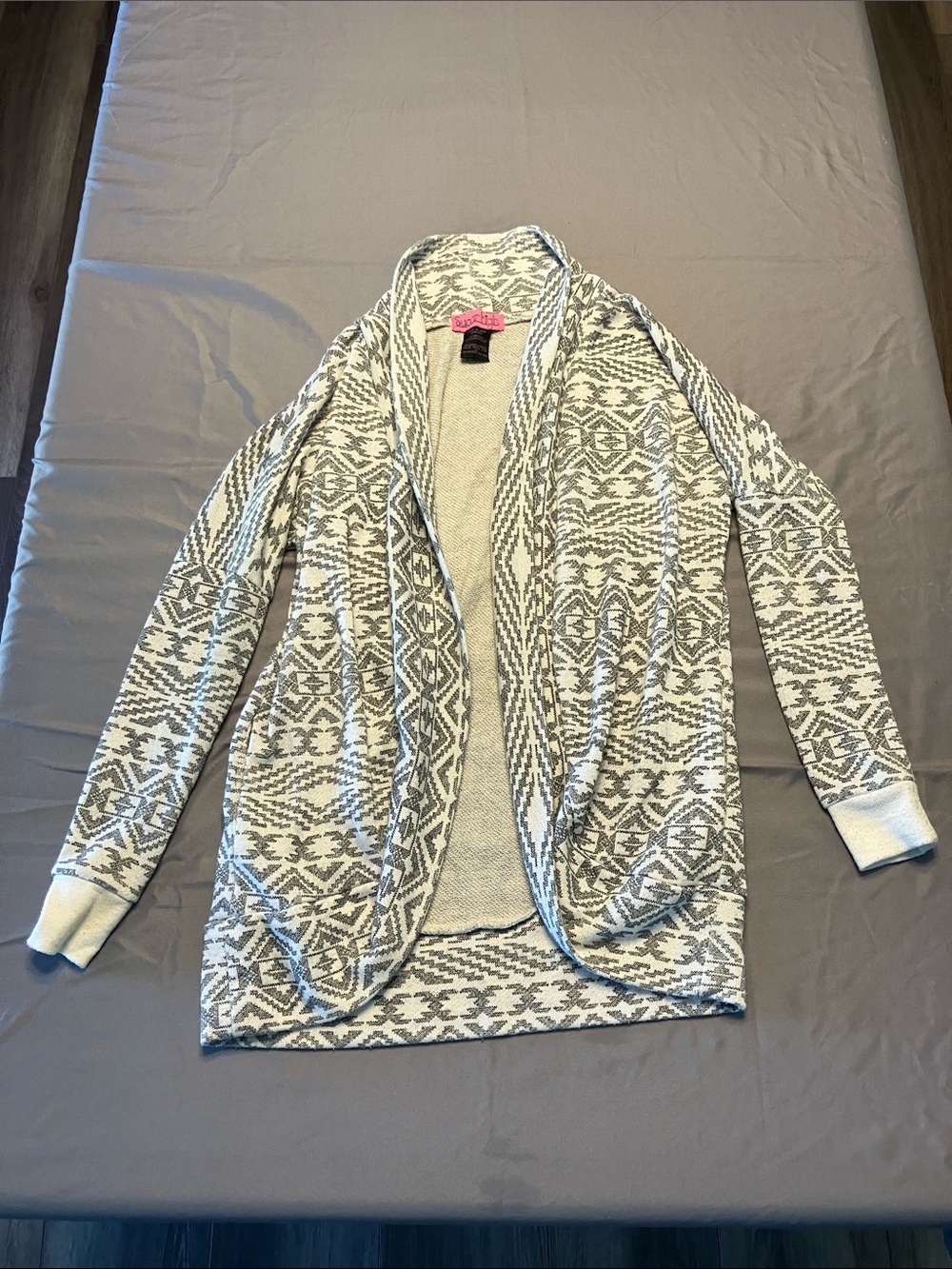 Cozy Open-Front Cardigan Sweater - Gray & White